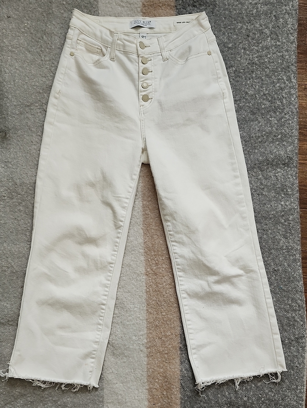Judy Blue White High-Rise Button-Fly Cropped Jeans Sz 5/27 EUC Button Fly